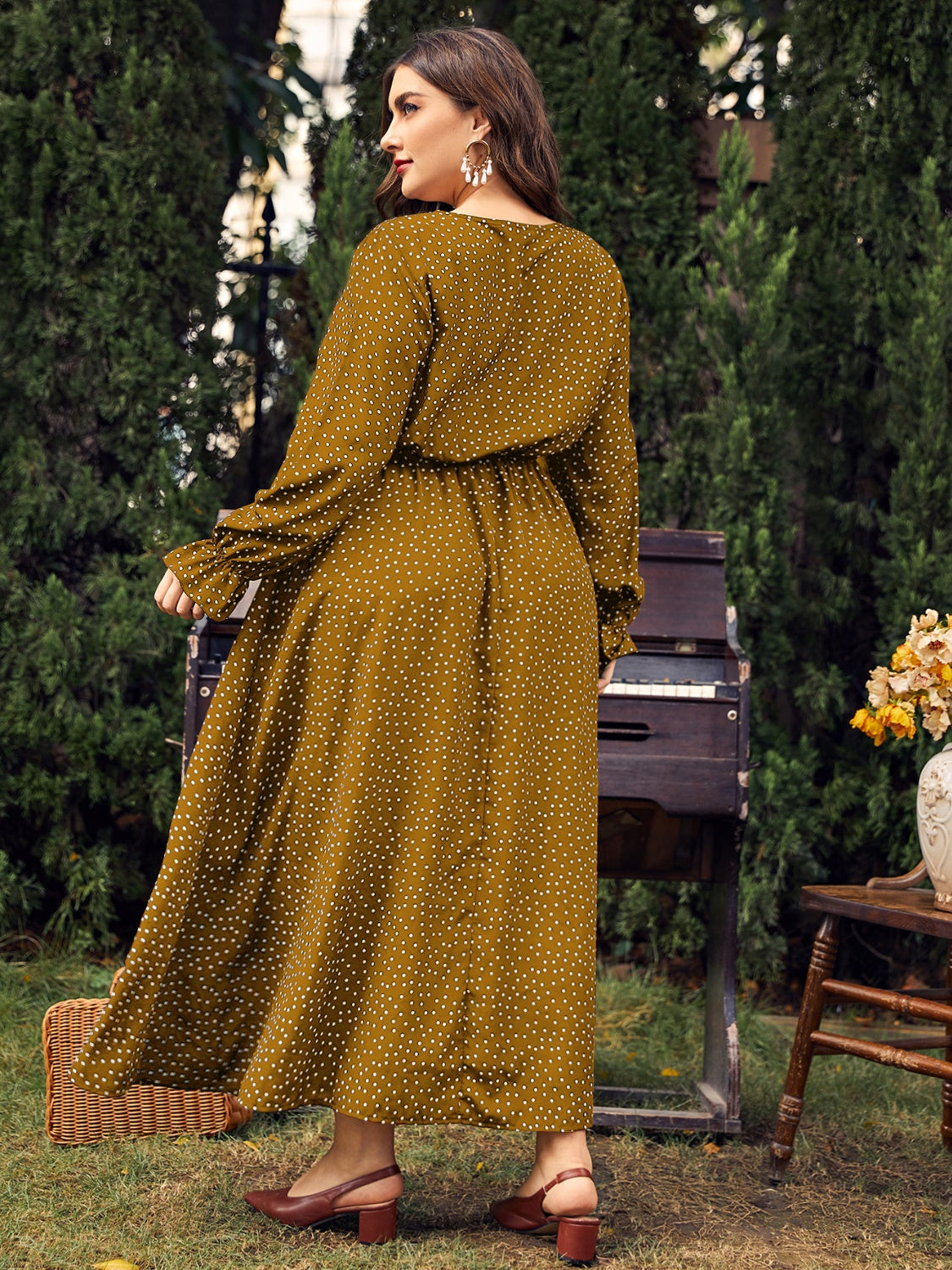 Plus Size Ruffled Polka Dot Long Sleeve Midi Dress - Olive