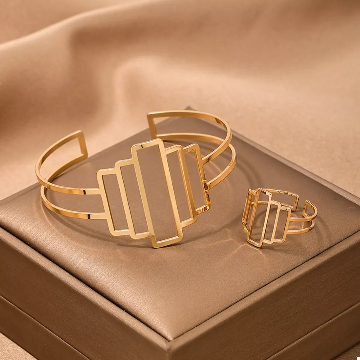 Gold-Plated Open Bracelet and Ring Jewelry Set - Gold One Size