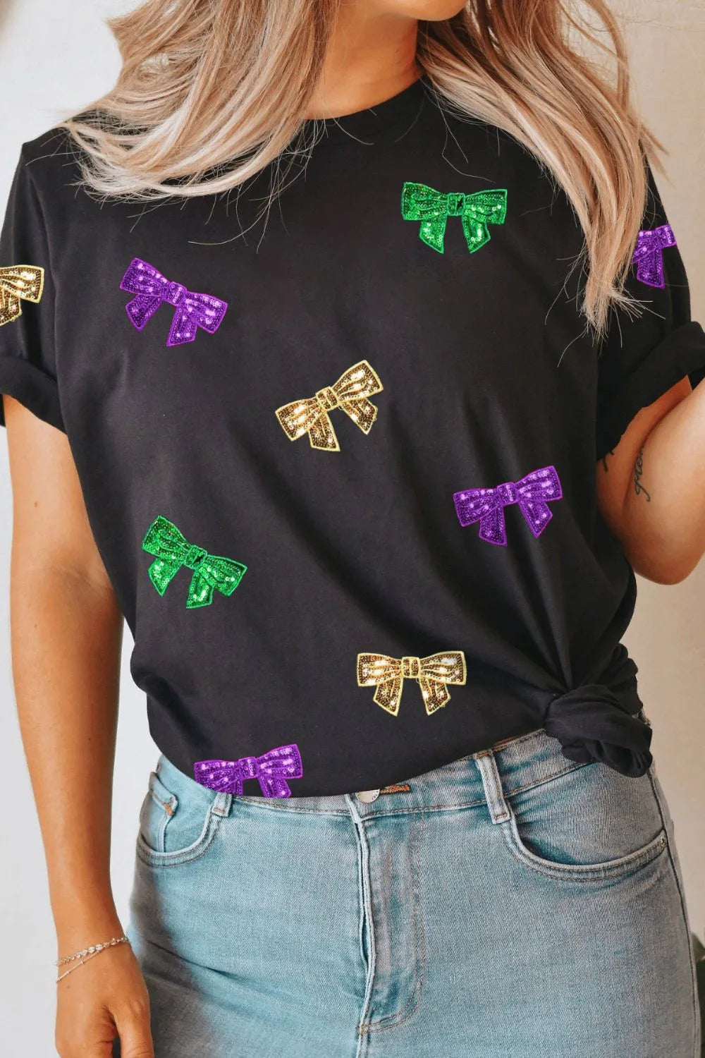 Bow Print Sequin Round Neck Short Sleeve T-Shirt -