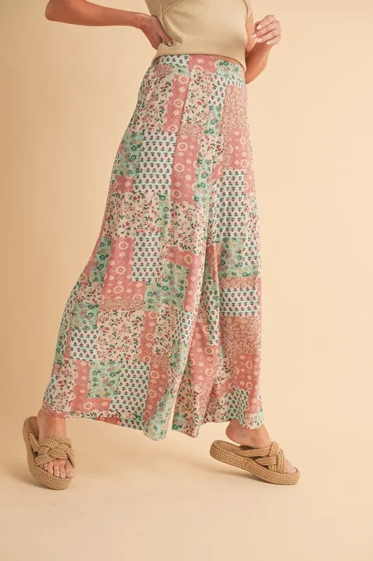 Printed Wide Leg Pants -