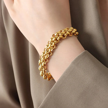 Gold Chain Link Jewelry Set with Necklace and Bracelet -