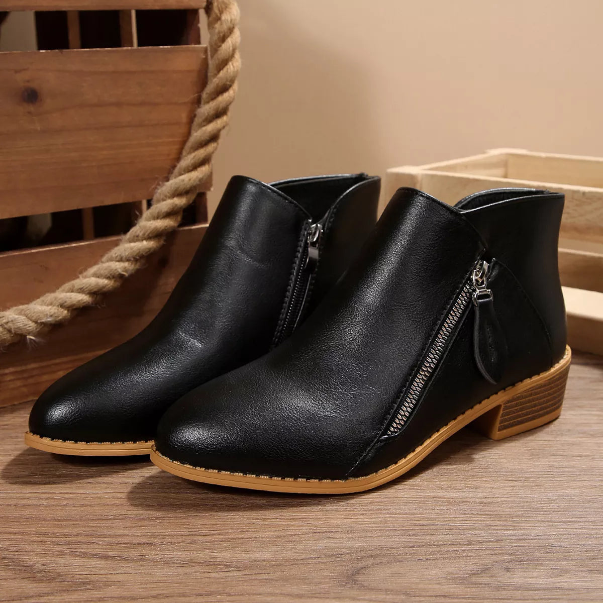 Block Heels Ankle Boots - Black