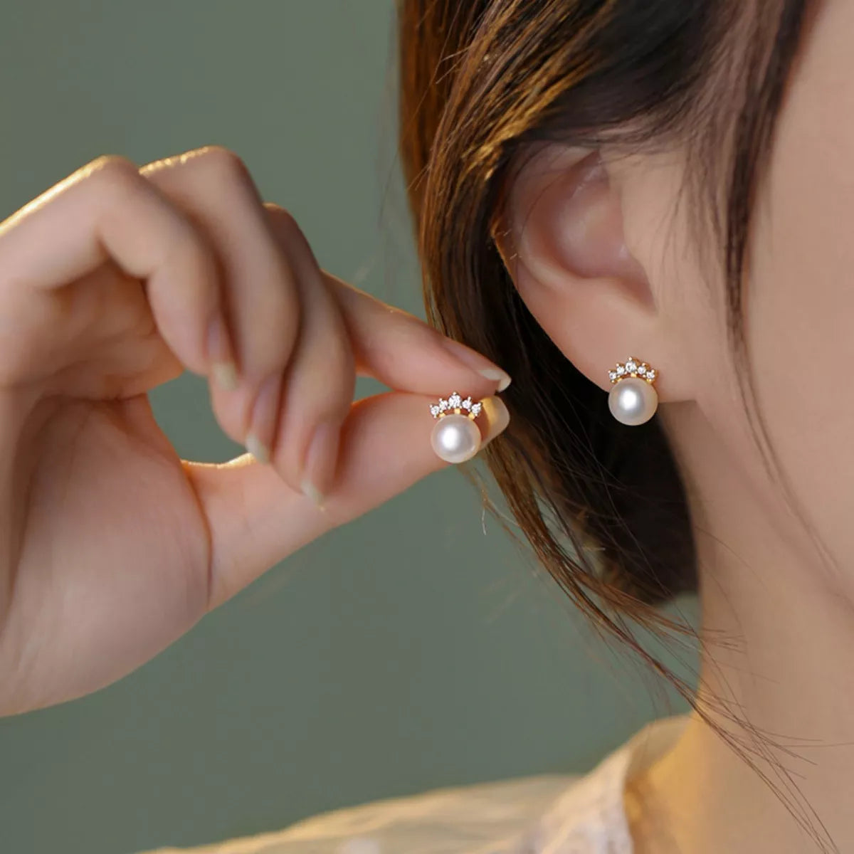 Freshwater Pearl Stud Earrings -
