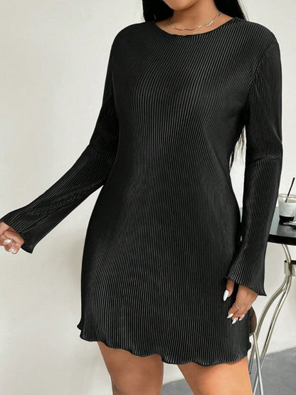 Plus Size Lettuce Hem Round Neck Long Sleeve Dress - Black