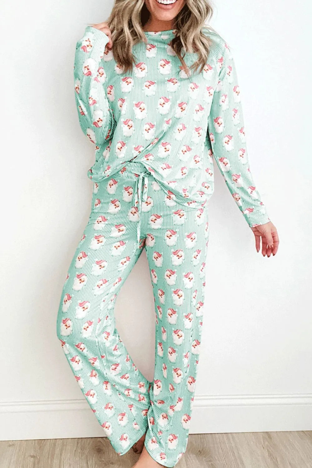 Santa Print Long Sleeve Top and Pants Lounge Set - Light Green