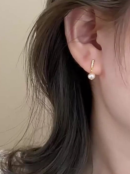 Pearl Drop Earrings -