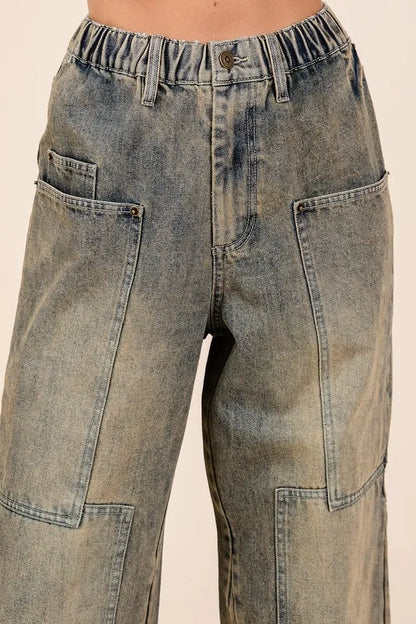 Washed Wide Leg Jeans -