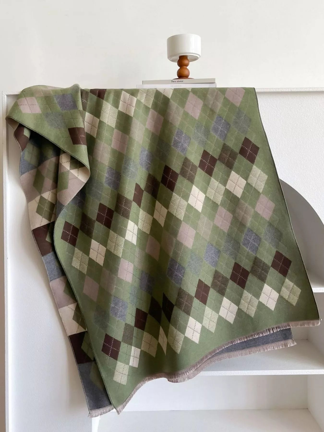 Diamond Pattern Warm Scarf -