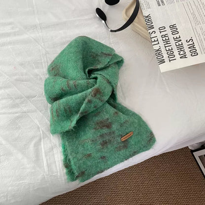 Soft Fuzzy Contrast Scarf - Green One Size