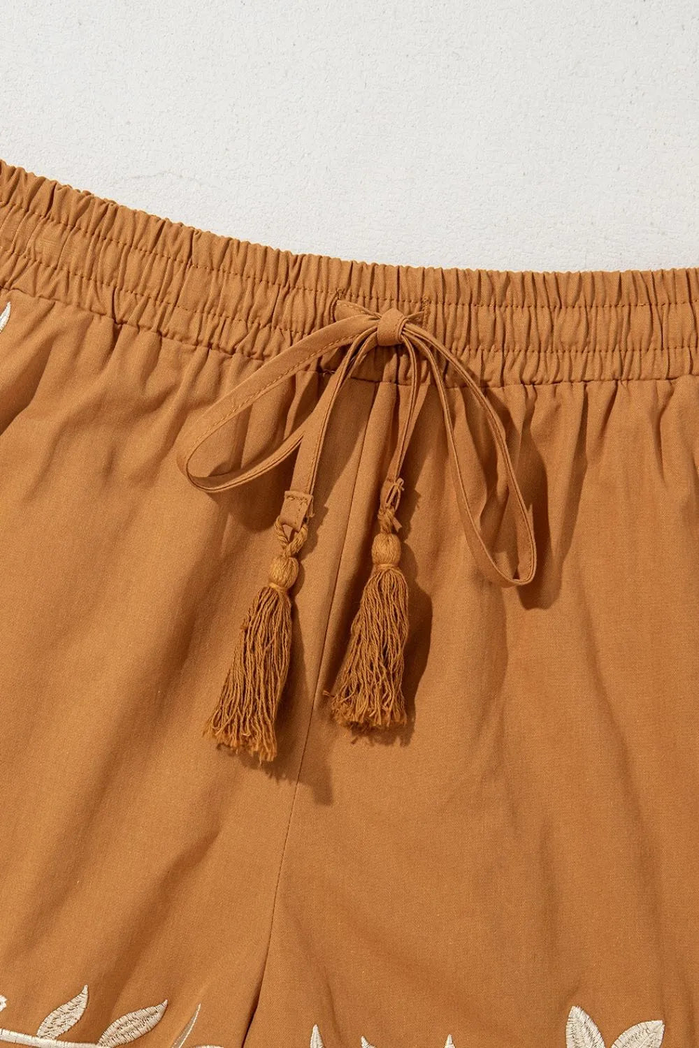 Boho Tasseled Elastic Waist Casual Shorts -