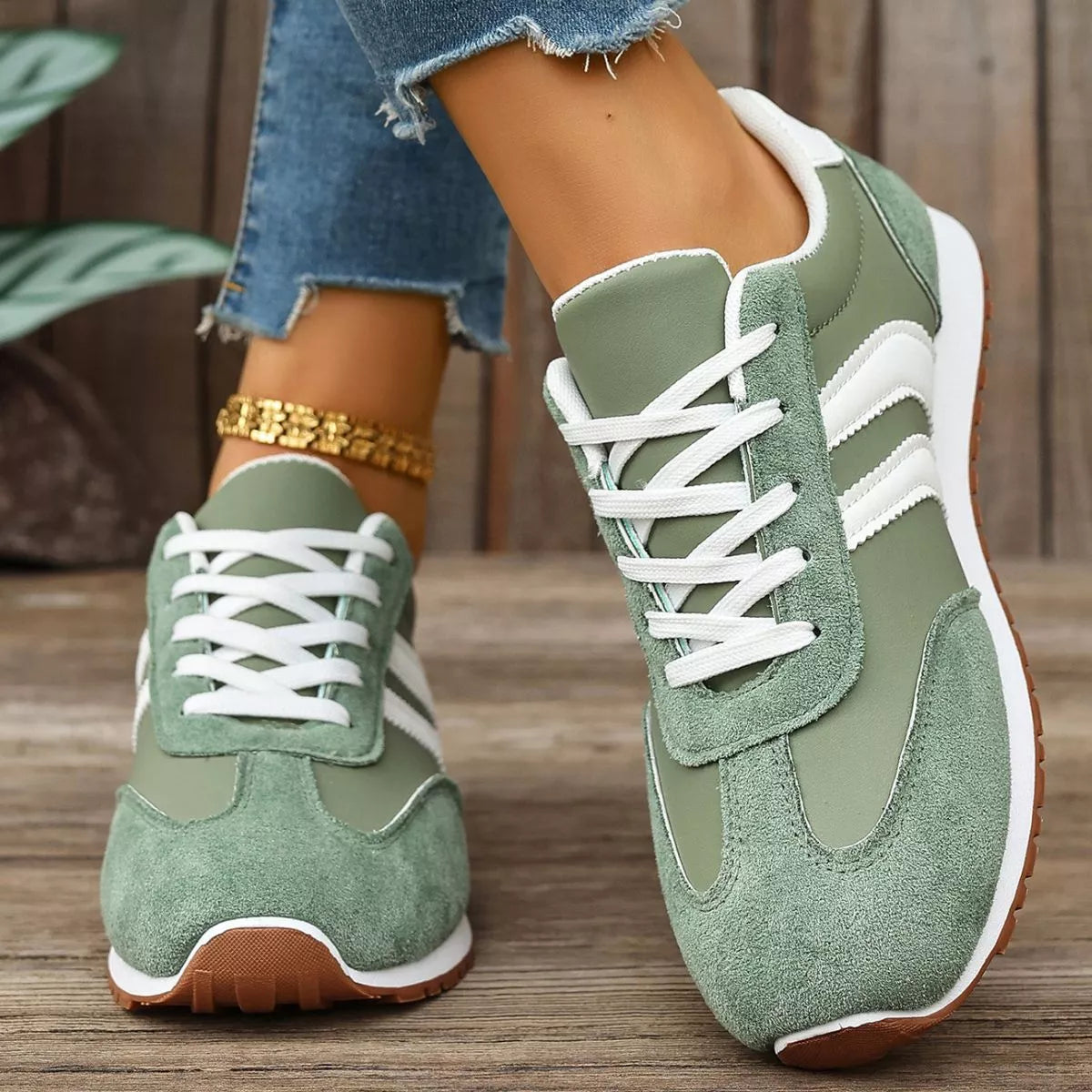 Striped Lace-Up Casual Sneakers -