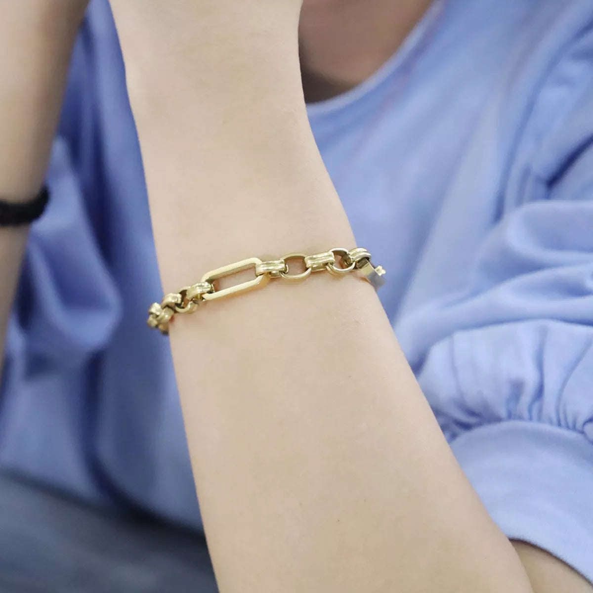 Chunky Gold Chain Link Bracelet -