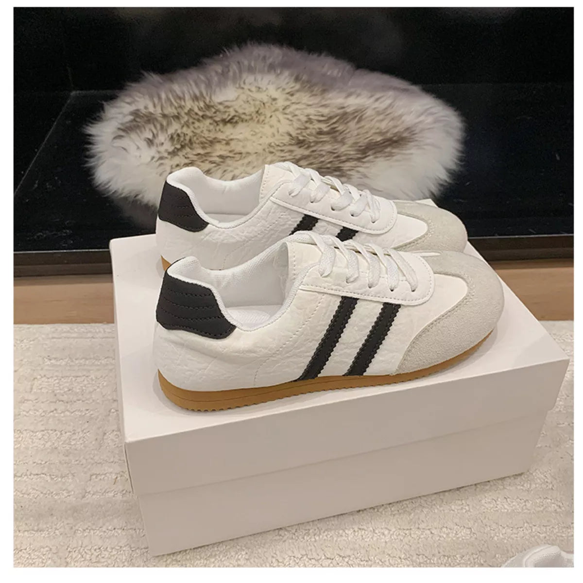 Striped Lace Up Casual Sneakers -