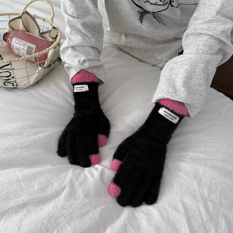 Warm Plush Contrast Knitted Gloves - Black One Size