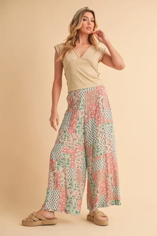 Printed Wide Leg Pants -