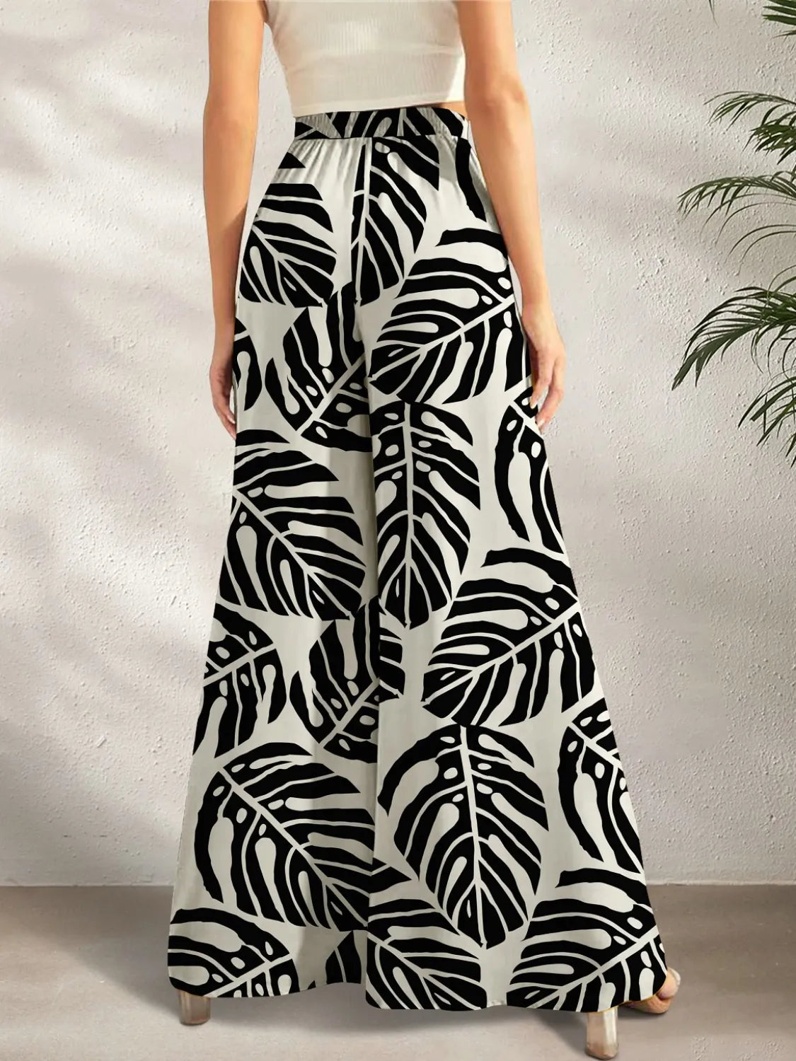 Printed Wide Leg Pants -