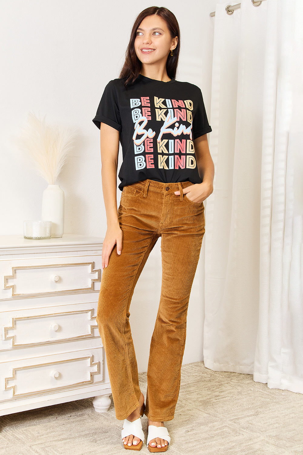 BE KIND Graphic Round Neck T-Shirt - Black