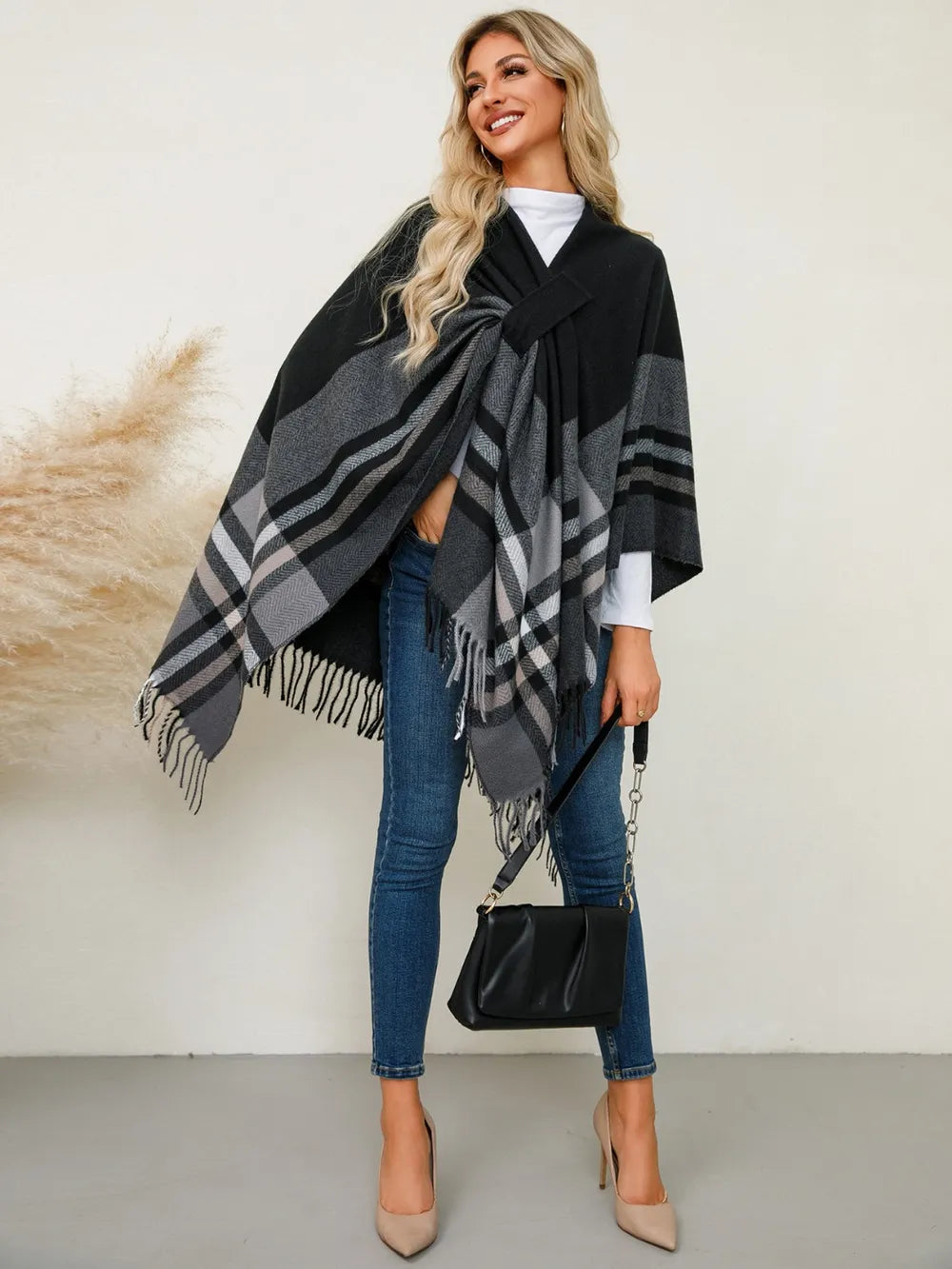 Fringe Contrast Plaid Poncho - Black One Size