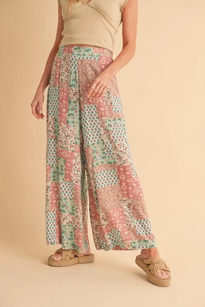 Printed Wide Leg Pants -