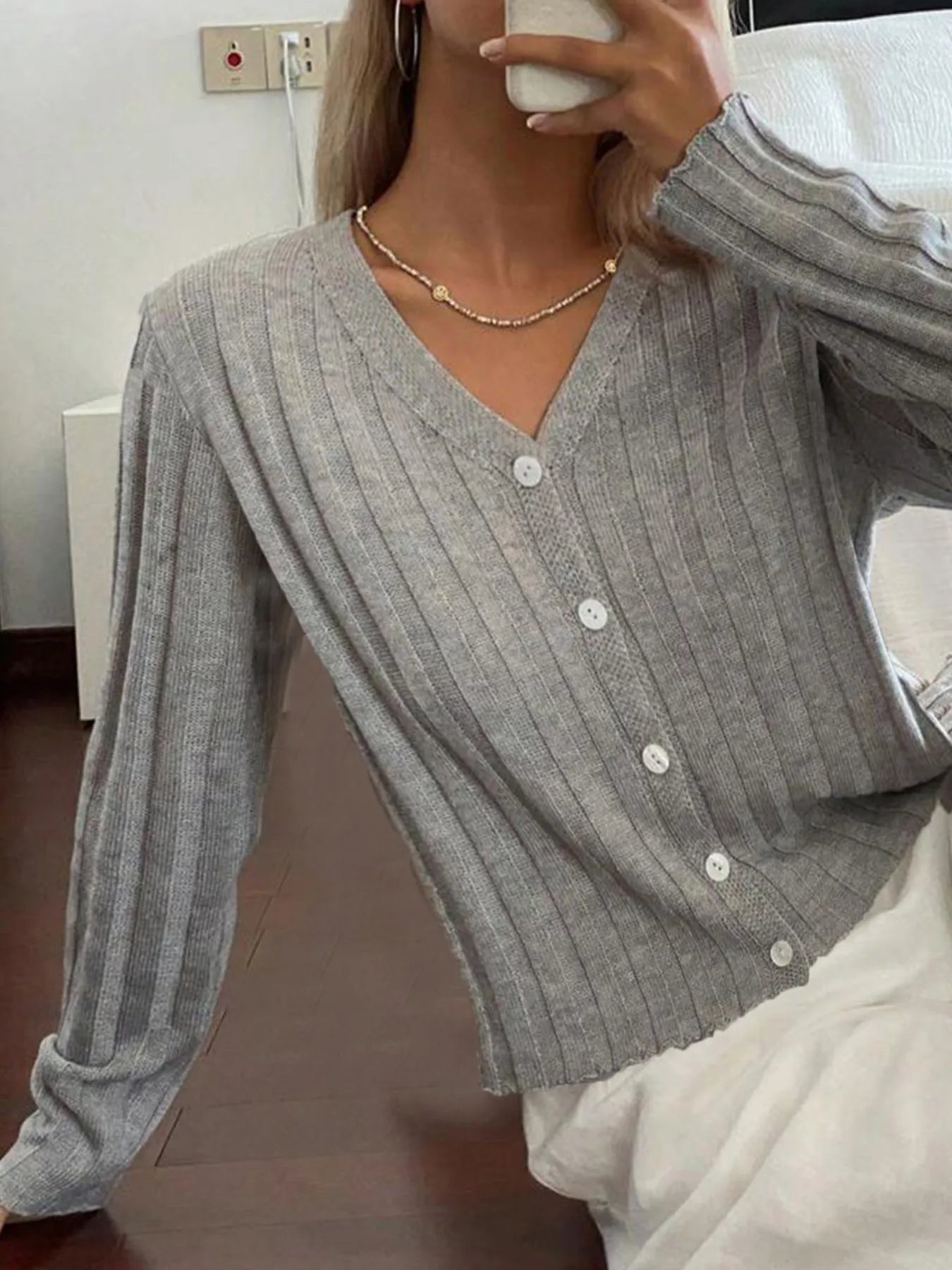 Ribbed Button-Up V-Neck Cardigan - Gray