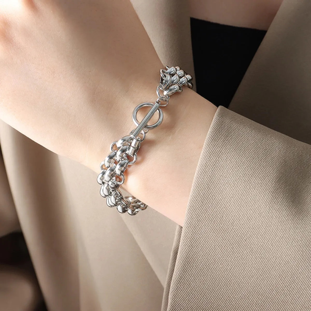 Gold Chain Link Jewelry Set with Necklace and Bracelet -