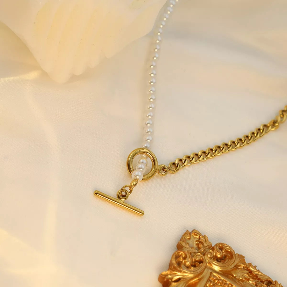 Pearl Toggle Necklace -