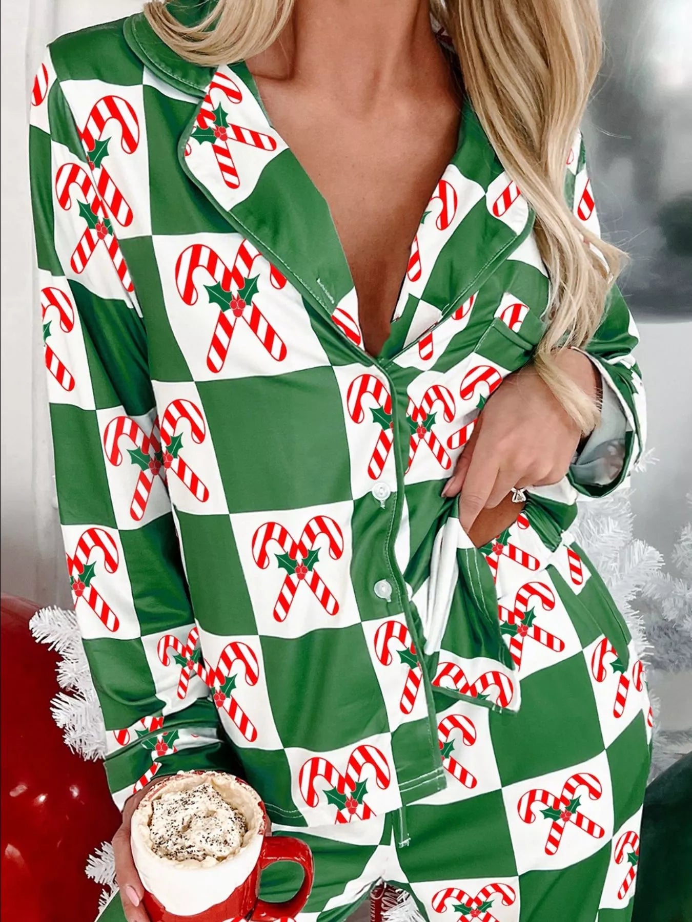 Candy Cane Checkered Pattern Pajama Set - Green