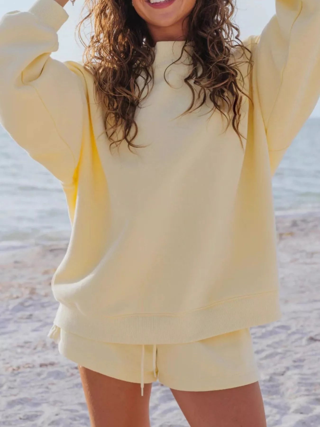 Relaxed Fit Round Neck Sweatshirt and Shorts Set - Yellow