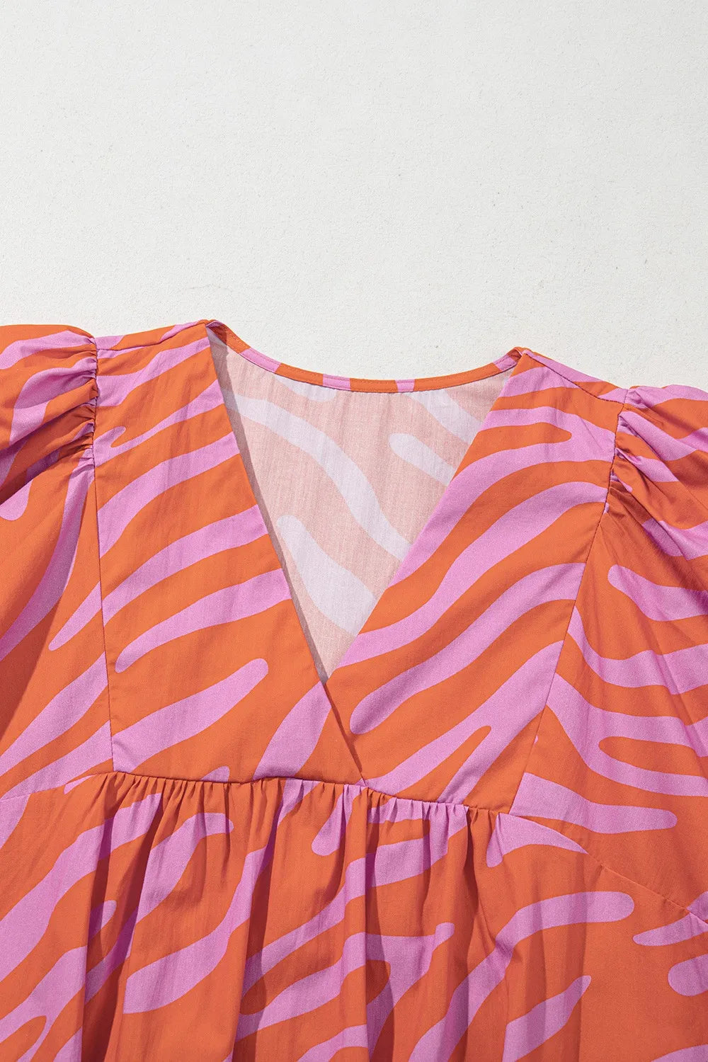 Zebra Stripe Print Ruched Cuff Half Sleeve Blouse -