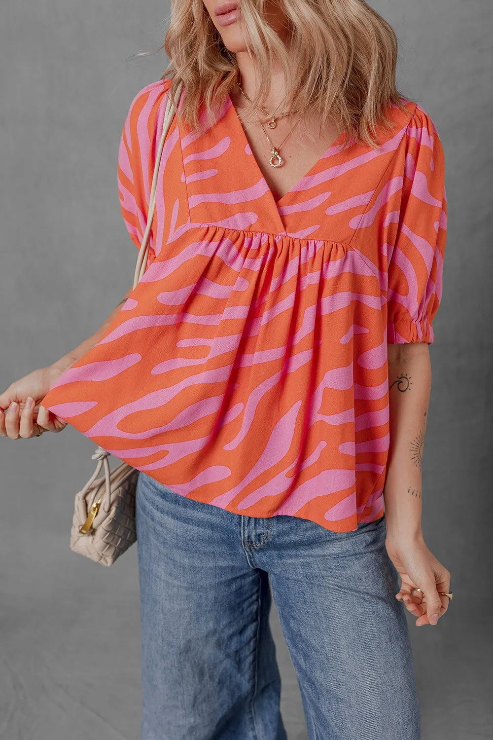 Zebra Stripe Print Ruched Cuff Half Sleeve Blouse -