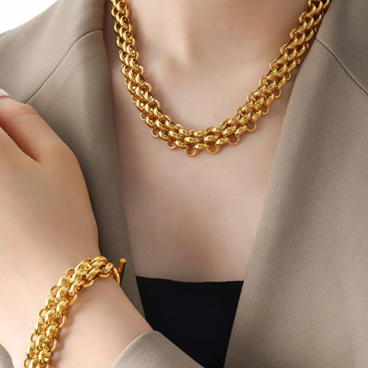Gold Chain Link Jewelry Set with Necklace and Bracelet - Gold One Size