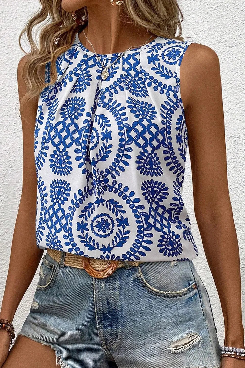 Printed Crew Neck Sleeveless Top - Blue