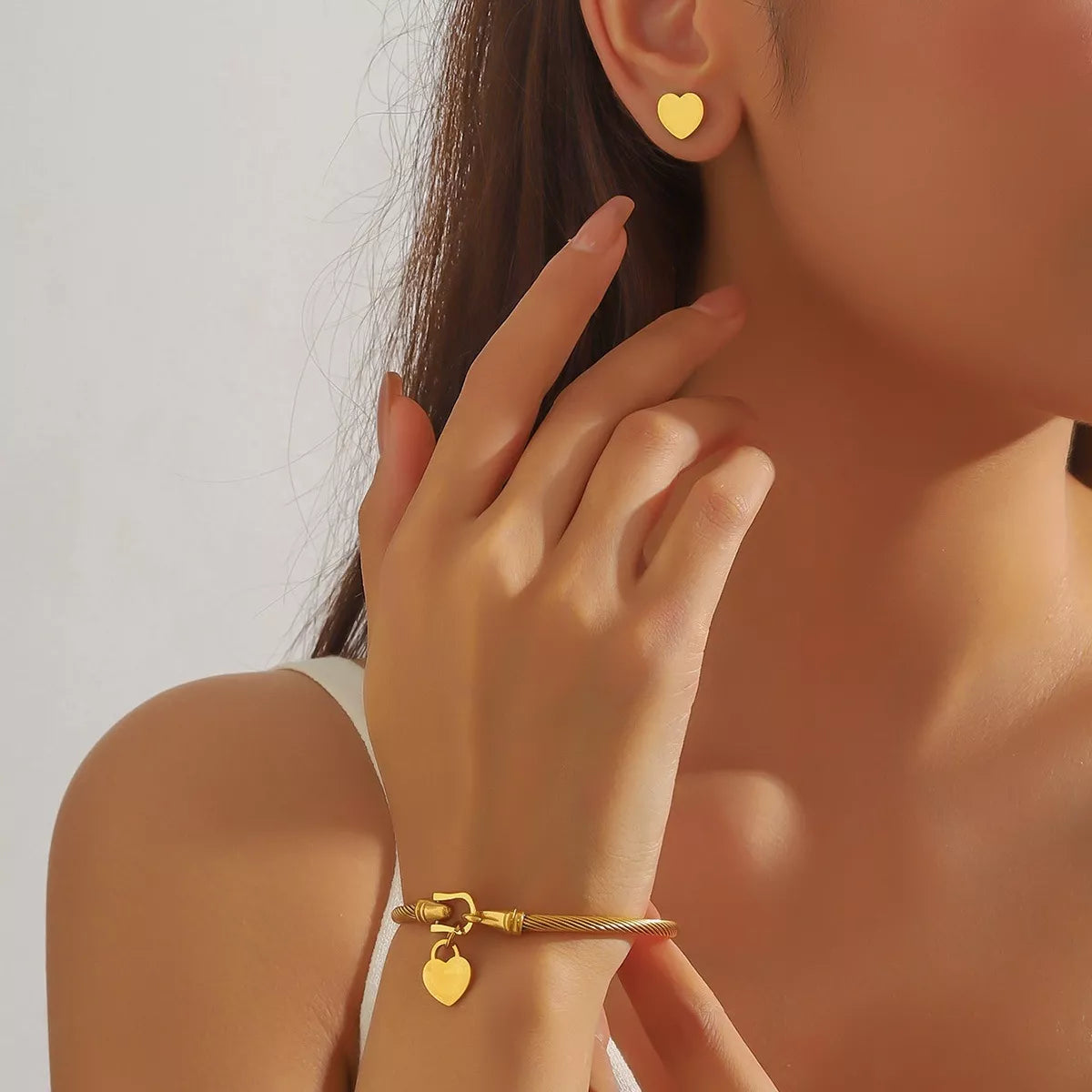 Heart Earrings and Bracelet Jewelry Set - Gold One Size