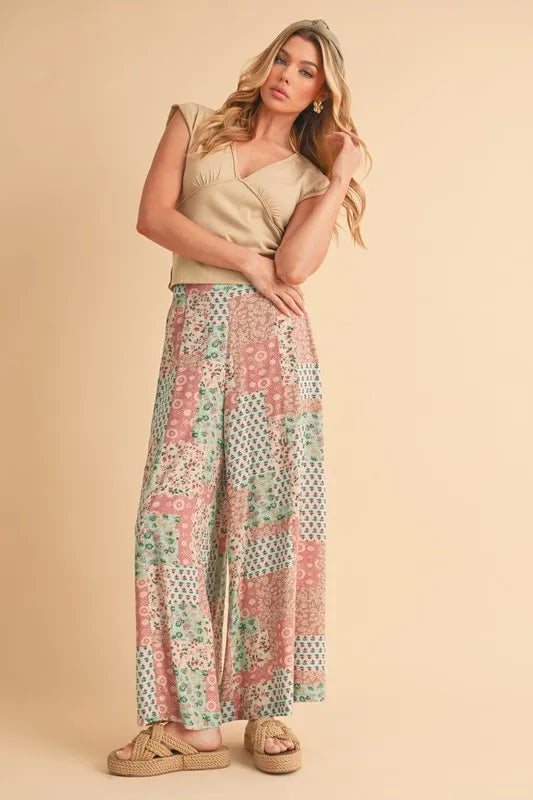 Printed Wide Leg Pants -