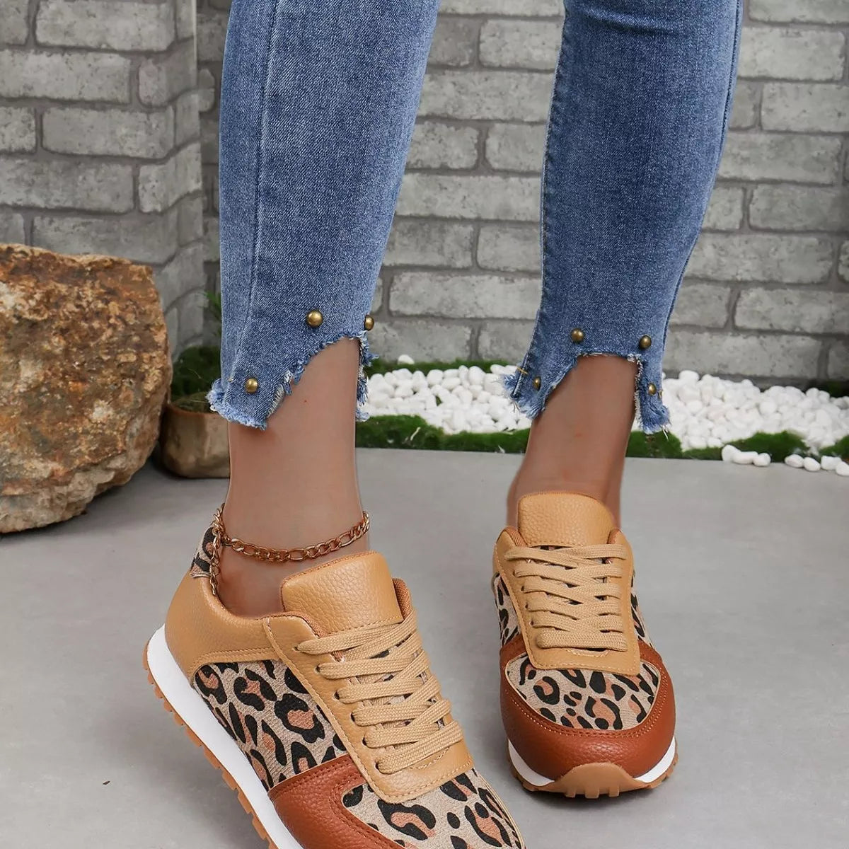 Leopard Print Casual Sneakers - Brown