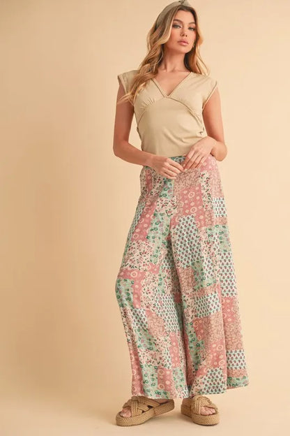 Printed Wide Leg Pants -