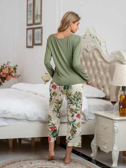 Round Neck Top and Printed Pants Lounge Set -
