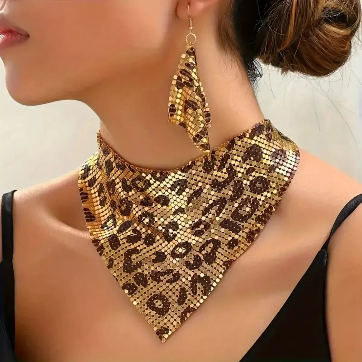 Leopard Necklace and Earrings Jewelry Set - Brown One Size