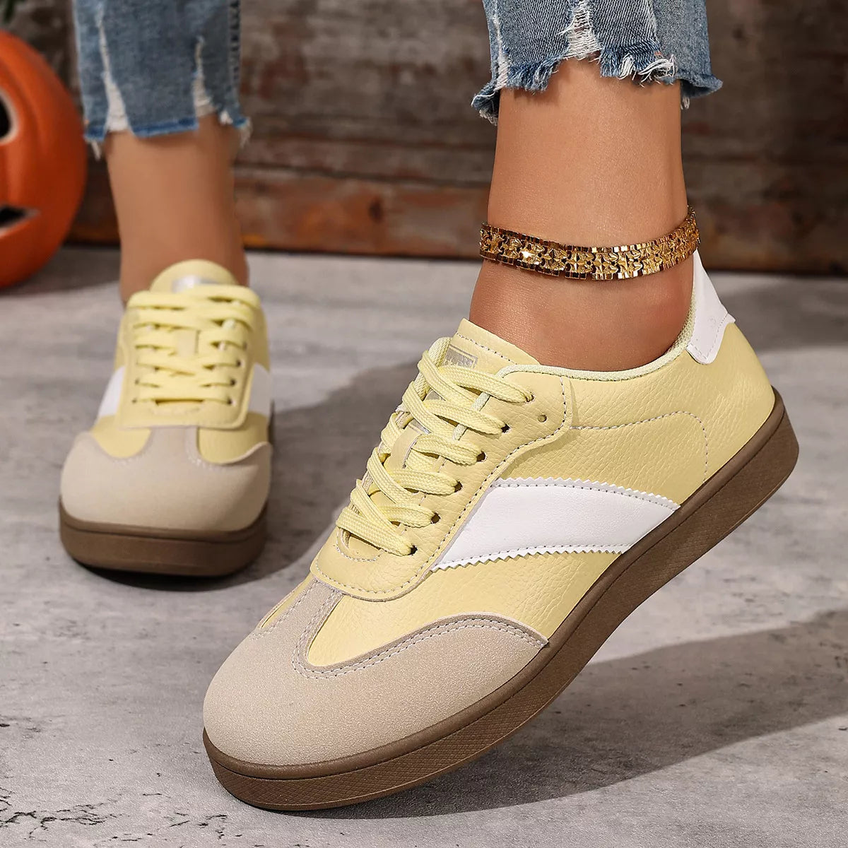Round Toe Lace Up Sneakers - Yellow