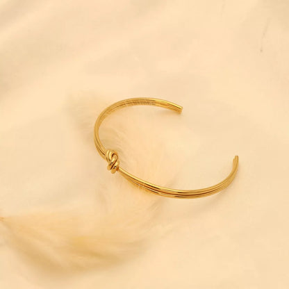 Knot Open Bracelet -