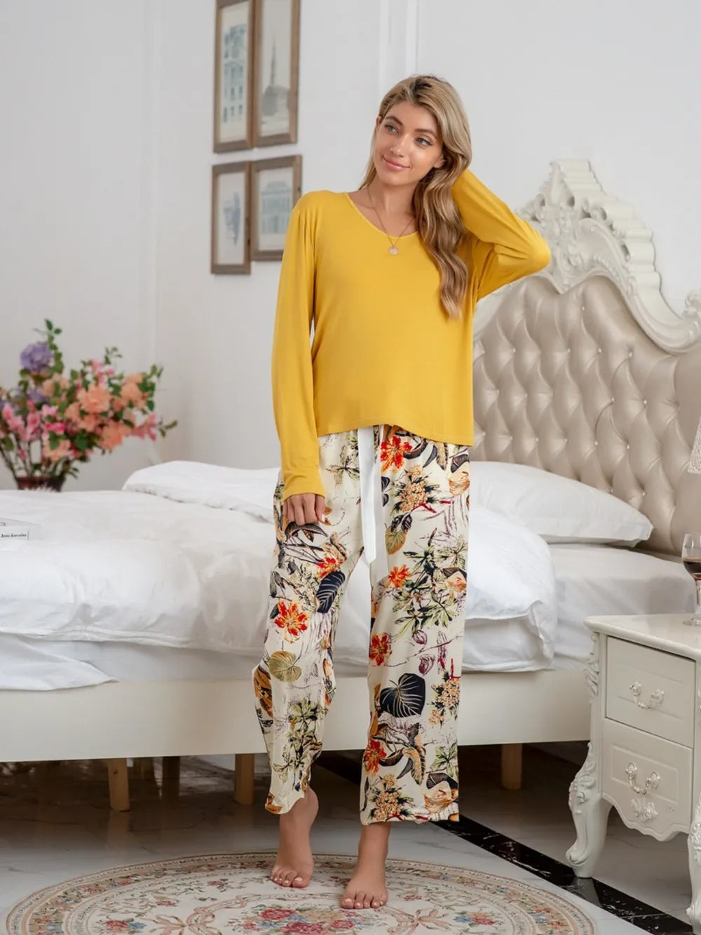 Round Neck Top and Printed Pants Lounge Set - Yellow