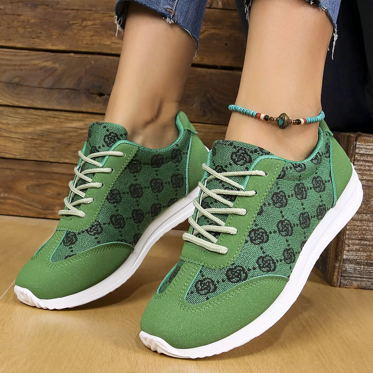 Floral Patterned Lace Up Sneakers - Green