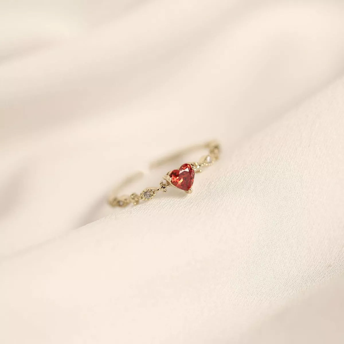925 Sterling Silver Zircon Heart Open Ring -