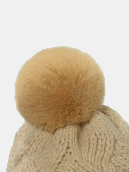 Roll Rim Cable-Knit Hat -