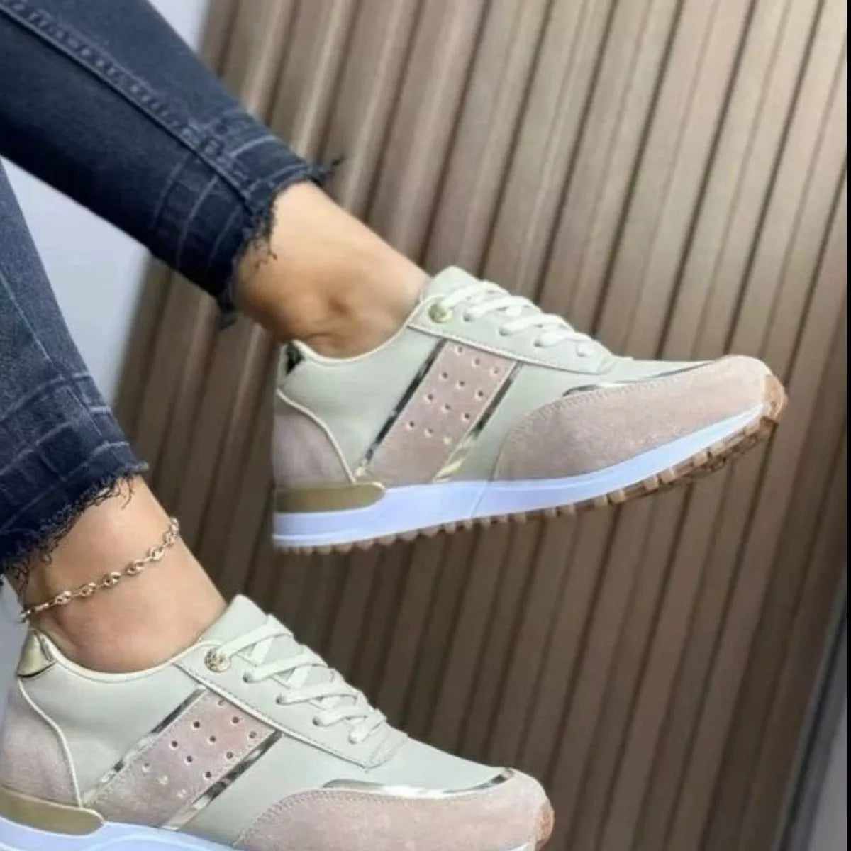 Round Toe Lace Up Athletic -