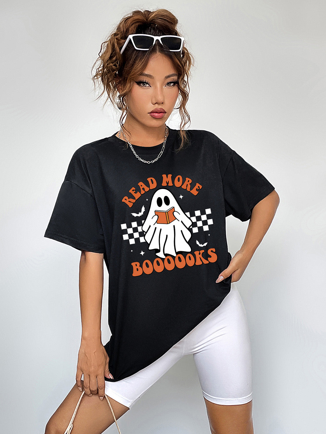 Round Neck Short Sleeve Ghost Graphic T-Shirt - Black