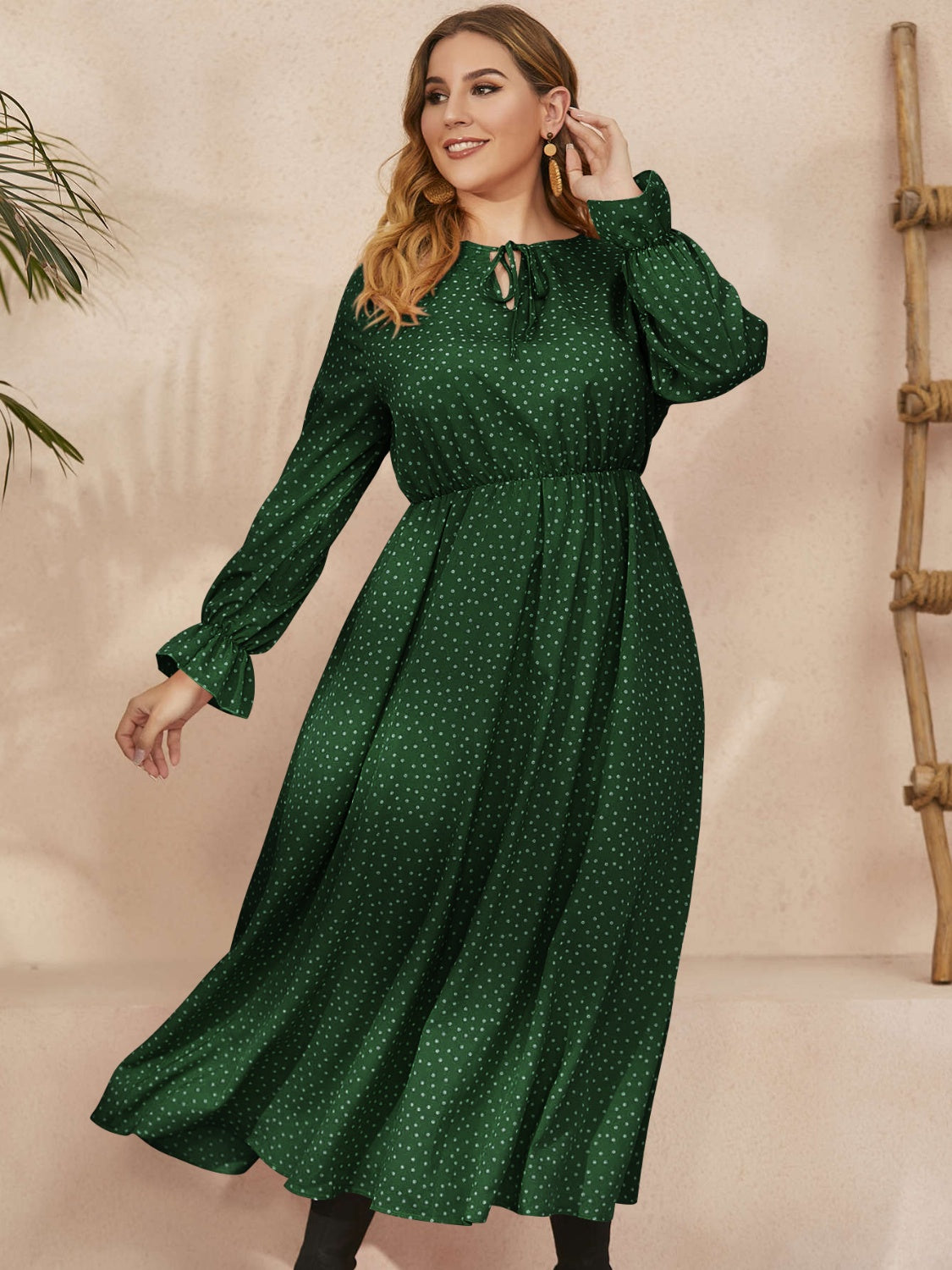 Plus Size Ruffled Polka Dot Long Sleeve Midi Dress - Dark Green