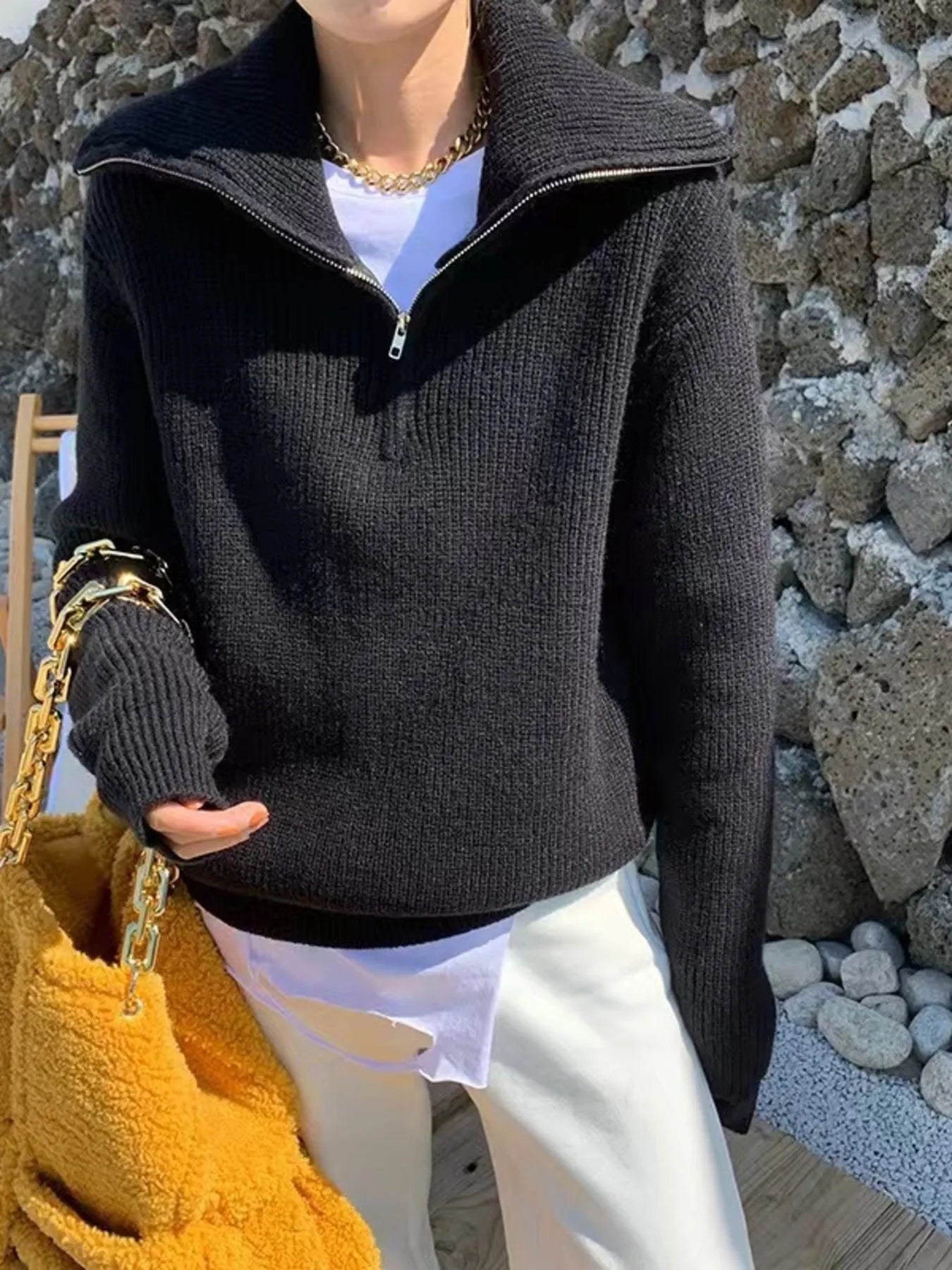 Half-Zip Long Sleeve Sweater - Black