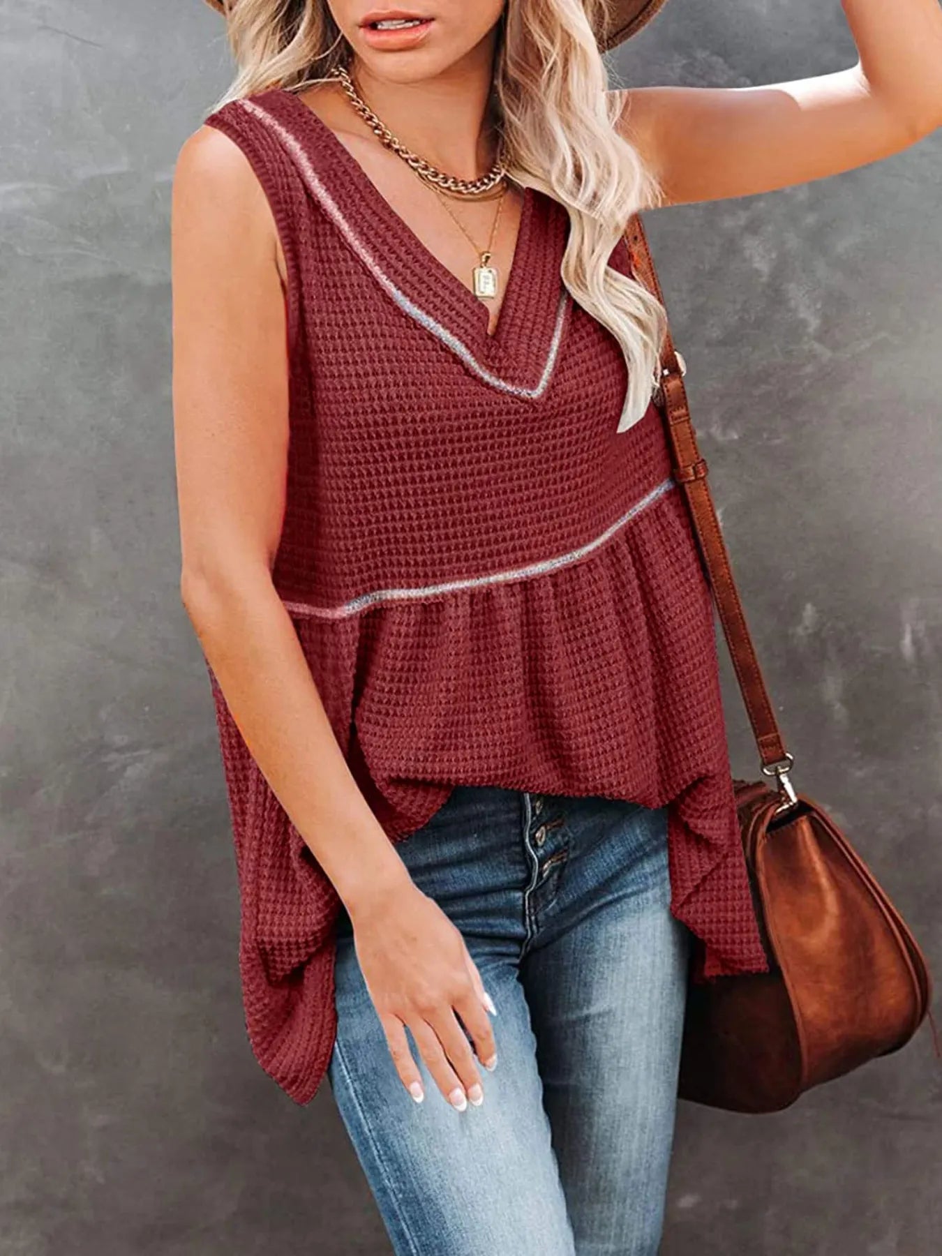 V-Neck Contrast Trim Waffle Knit Tank Top - Burgundy