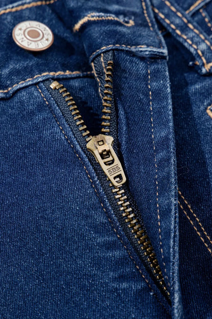 Center Seam Deep Wash Straight Jeans -
